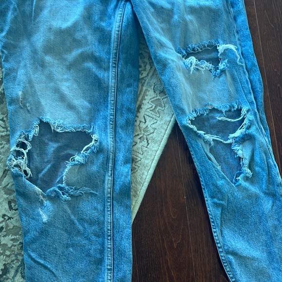 Bershka Distressed Denim Jeans - Picture 3 of 8